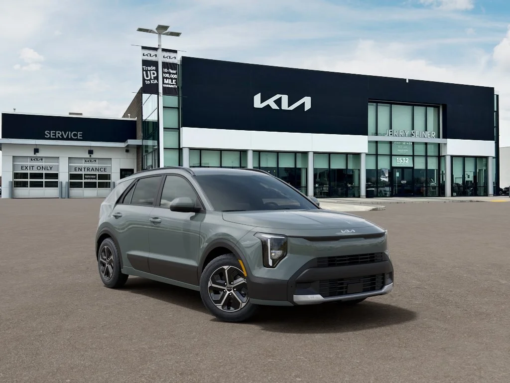New 2027 Green Kia LX image 8
