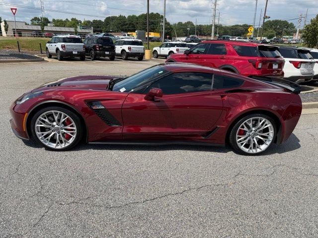 Used 2016 Red Chevrolet Z06 image 5