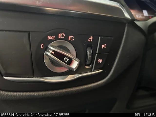 Used 2023 Black BMW xDrive30i image 25