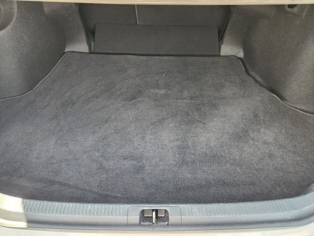 Used 2023 Silver Toyota LE image 33