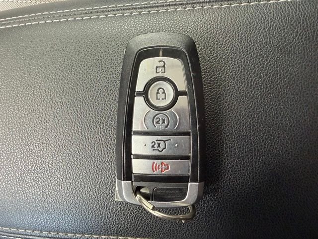 Certified Used 2022 Gray Ford SE image 27