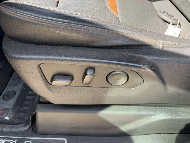 Used 2023 Silver GMC AT4 image 15