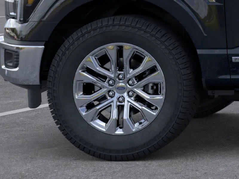 New 2025 Agate Black Metallic Ford Lariat® image 19