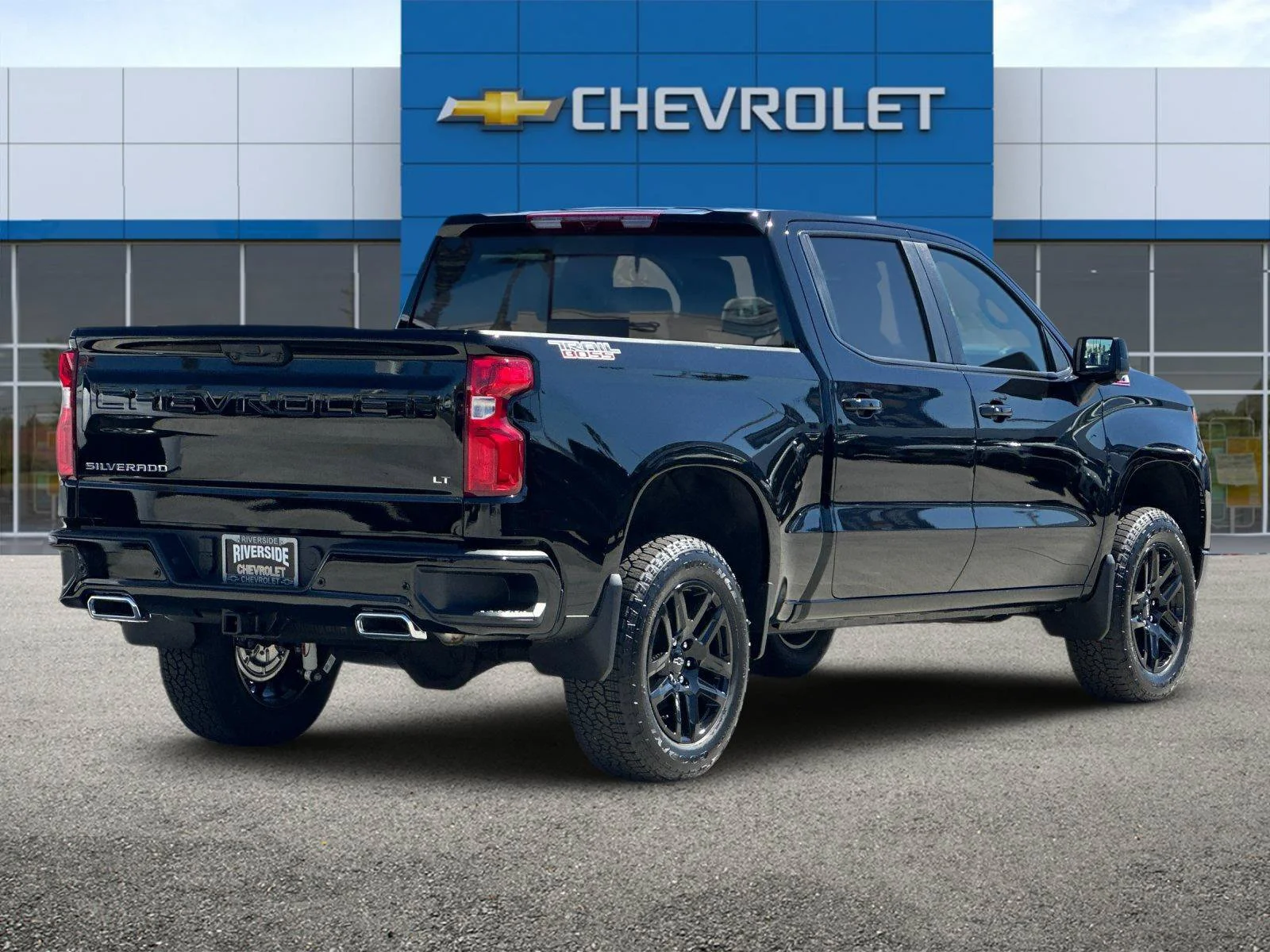 2026 Chevrolet Silverado 1500 LT Trail Boss - Photo 4