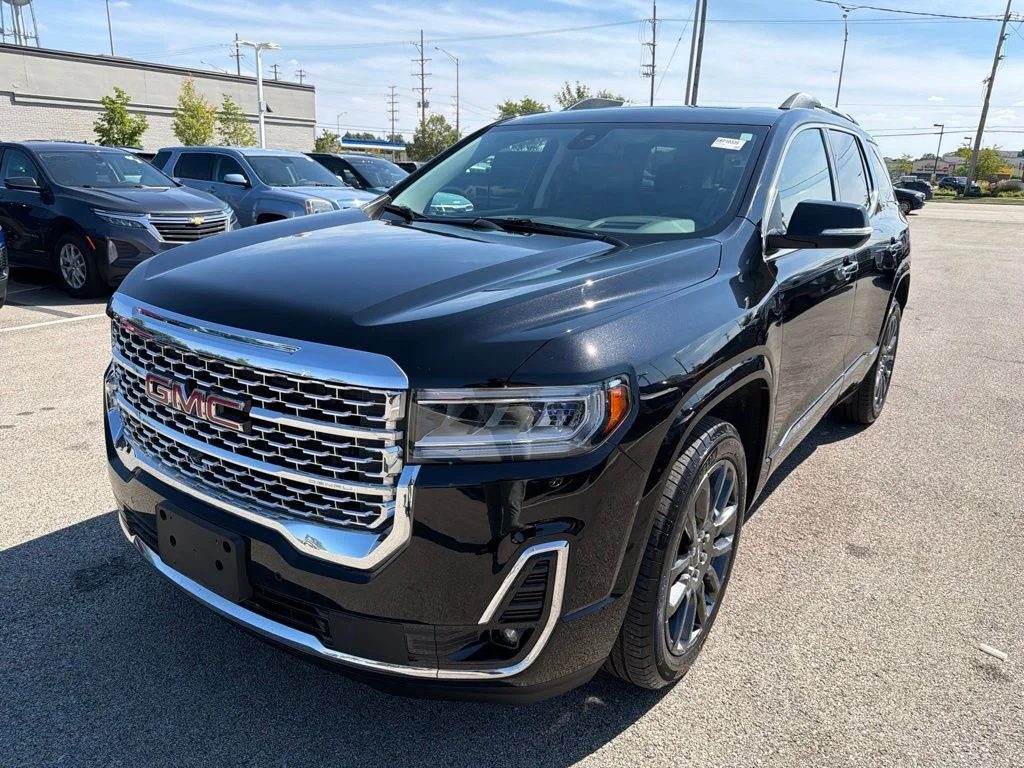Used 2023 Black GMC Denali image 2
