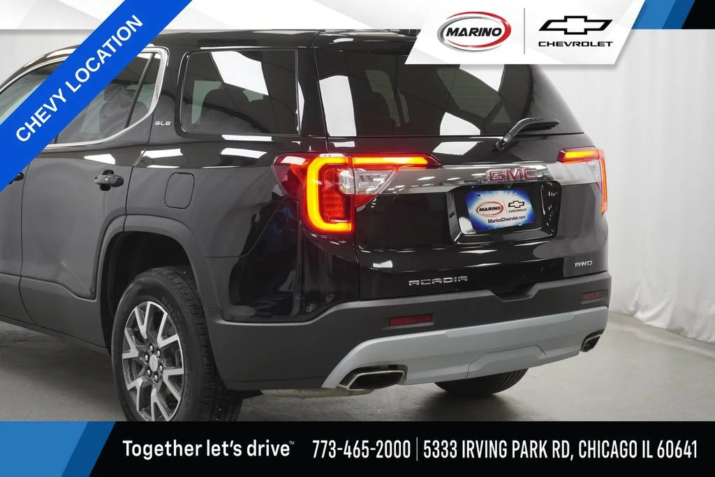 Used 2023 Ebony Twilight Metallic GMC SLE image 40