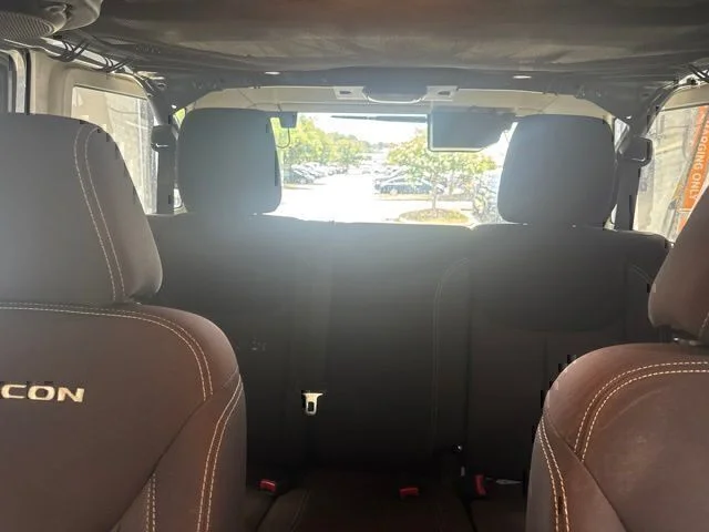 Used 2014 Gray Jeep Unlimited Rubicon image 17