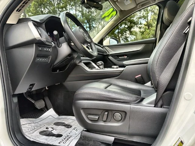Used 2024 White Mazda Premium image 12