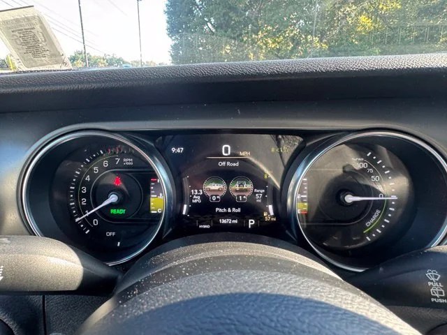Used 2023  Jeep Willys 4xe image 20