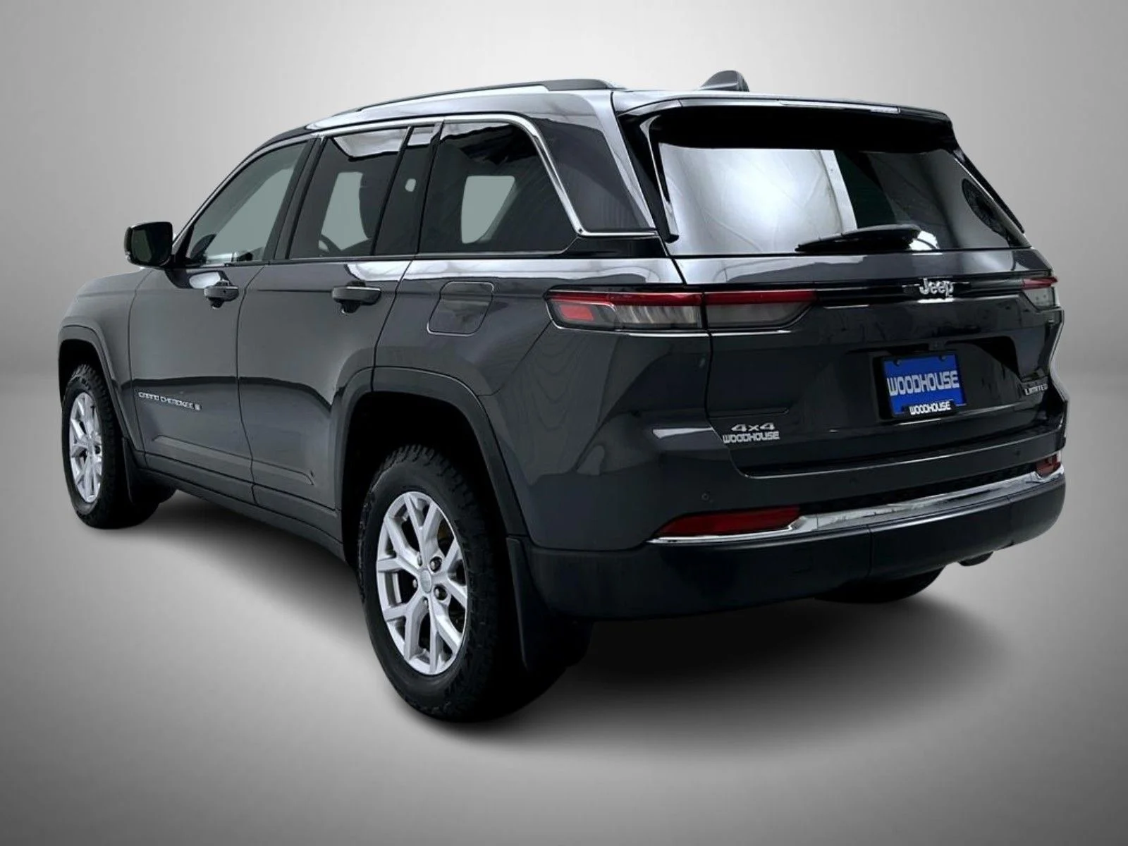 Used 2022 Gray Jeep Limited image 7