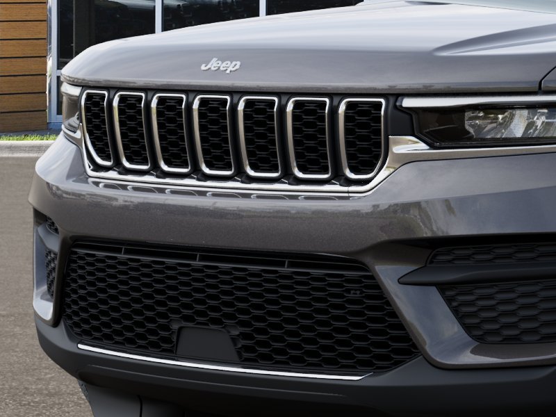 New 2026 Baltic Gray Metallic Clearcoat Jeep Laredo image 37