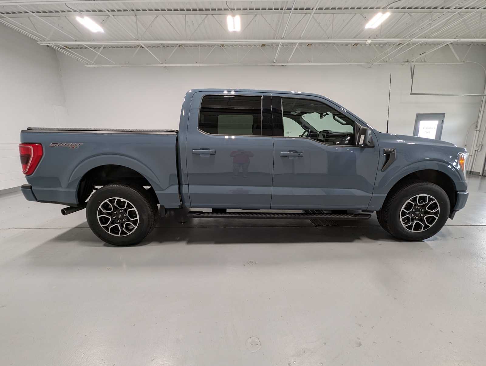 Used 2023 Area 51 Blue Ford XLT image 7