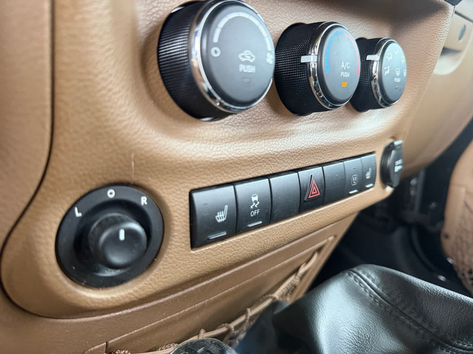 Used 2015 Black Clearcoat Jeep Sahara image 25