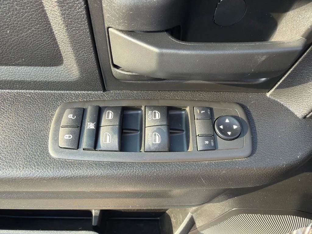 Used 2021 Gray Ram Tradesman image 28