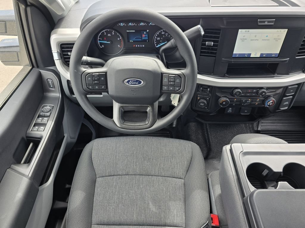 New 2026 Oxford White Ford F-550® XL image 33