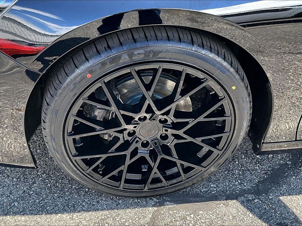 Used 2018 Black Honda Touring image 7