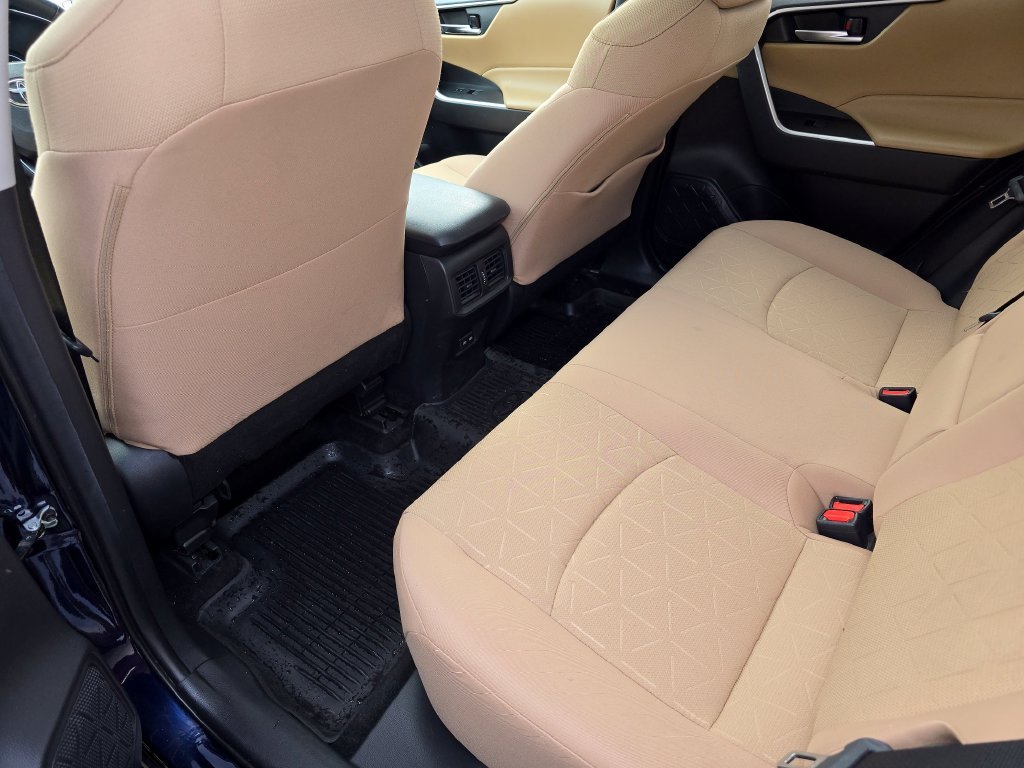 Certified Used 2025  Toyota XLE image 18