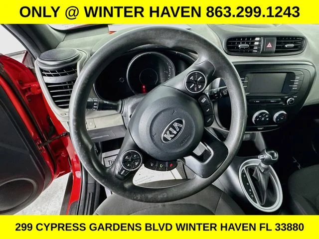 Used 2019 Red Kia Base image 11