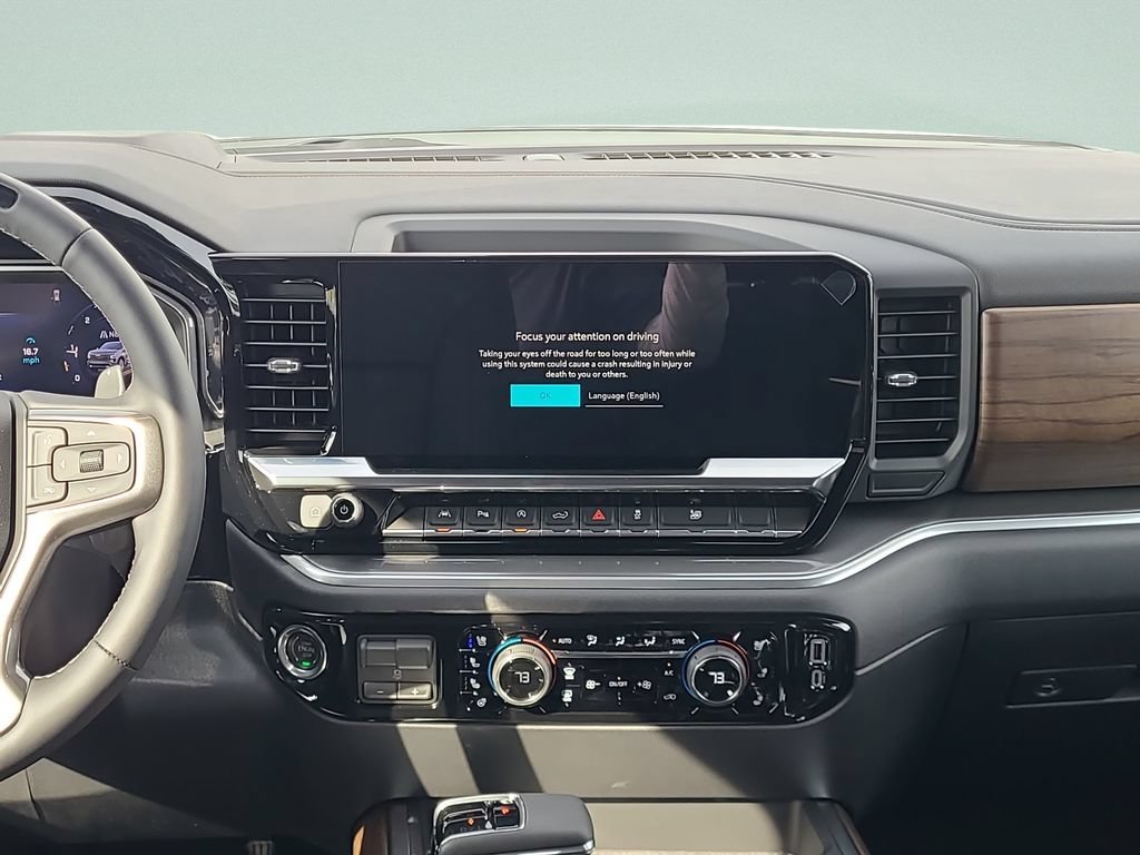 New 2026 Polar White Tricoat Chevrolet High Country image 17