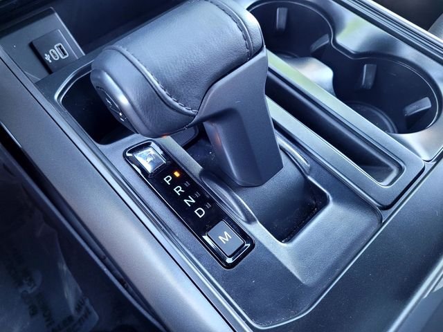 Used 2025 White Ford Lariat image 20