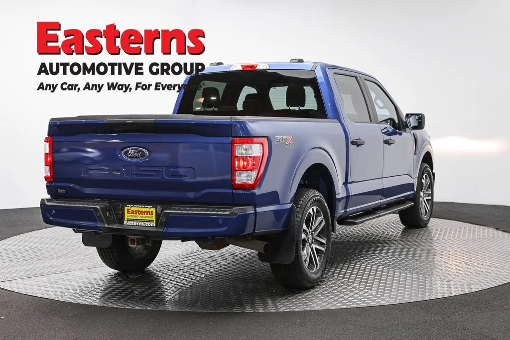 Used 2023 Blue Ford XL image 5