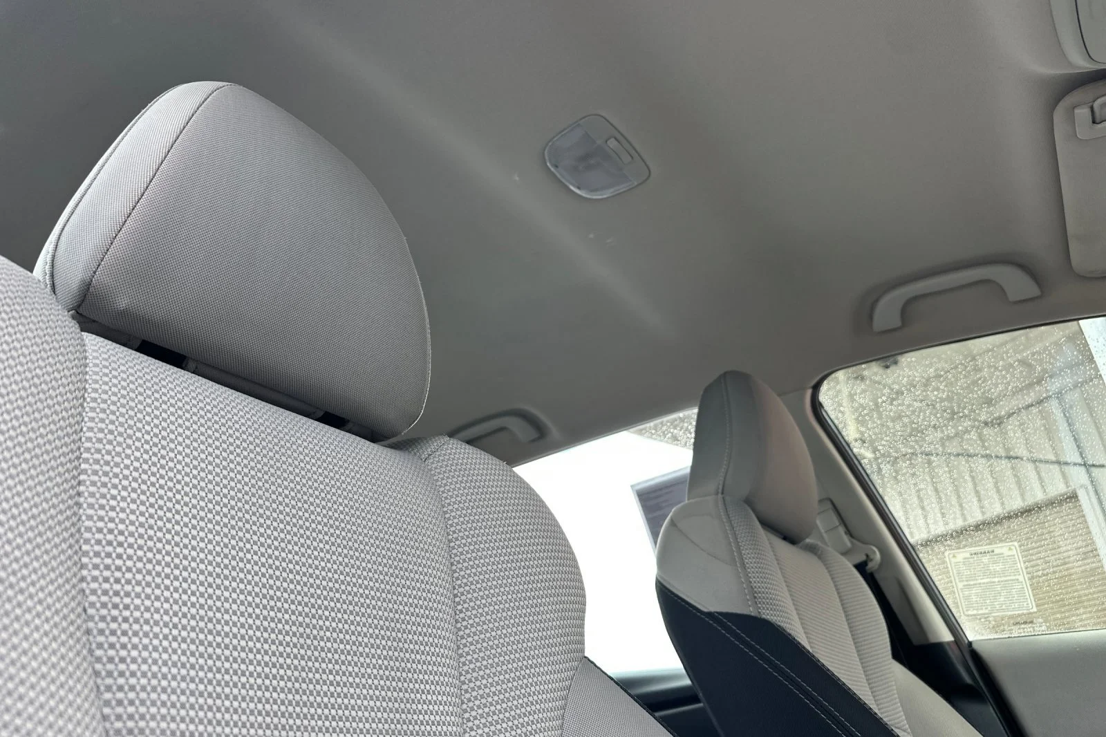 Used 2019 Horizon Blue Pearl Subaru Base image 17