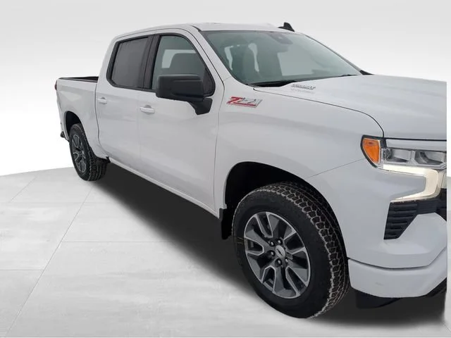 New 2026 Summit White Chevrolet RST image 13