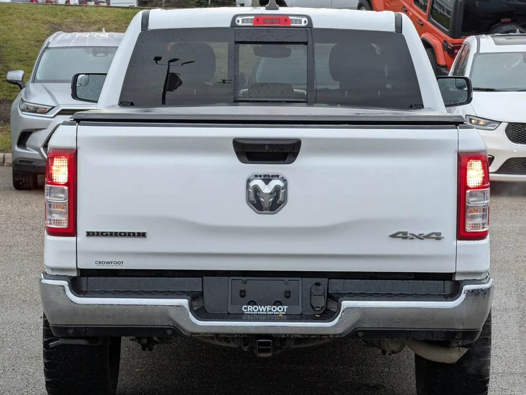 Used 2023 White RAM Big Horn - - 4x4 - 3.6L Pentastar V6 - Crew Cab - 12 Uconnect Display - Backup Camera & More! image 7