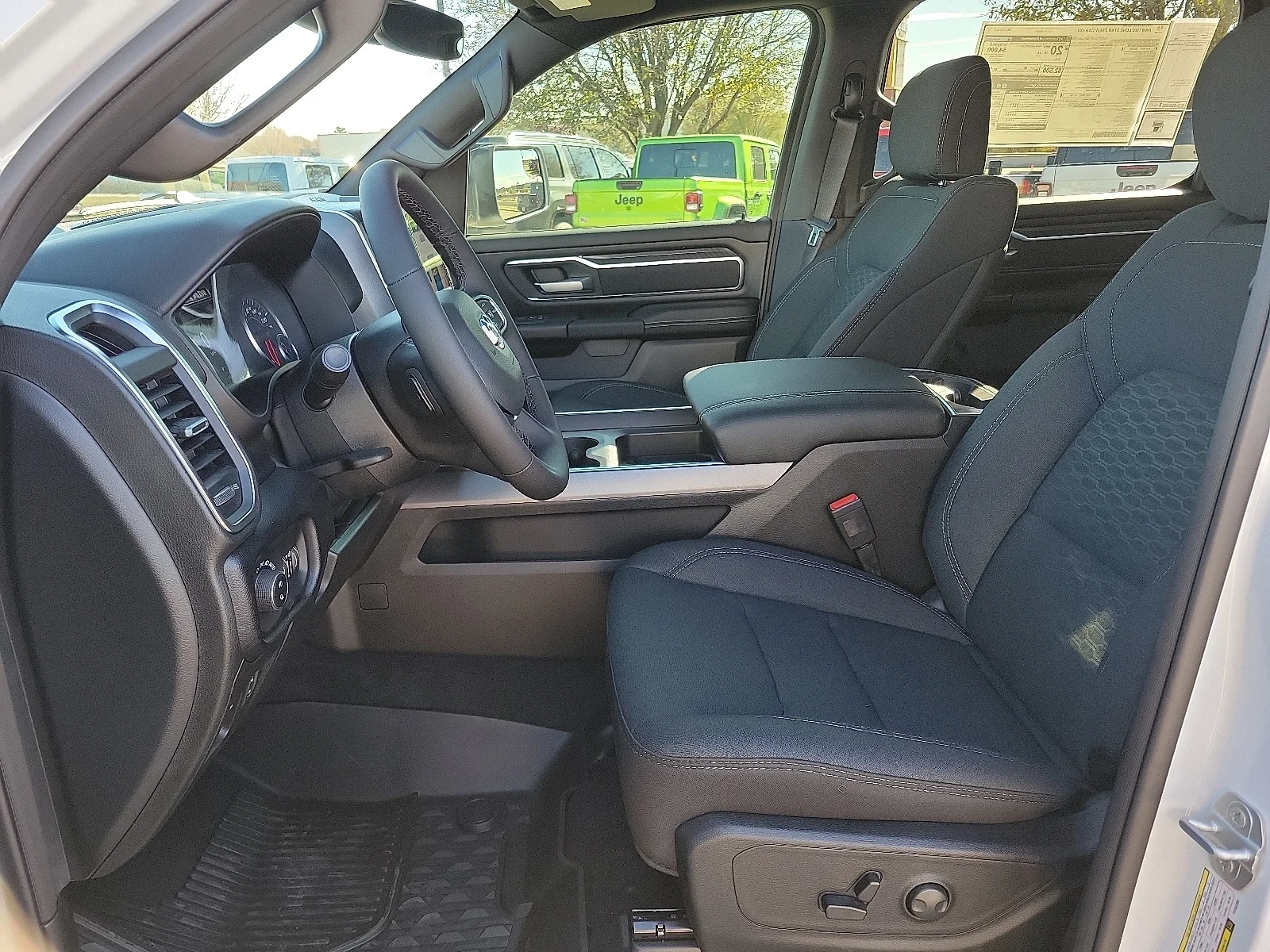 New 2026 PW7 Bright Whit Ram LONE STAR CREW CAB 4X4 5