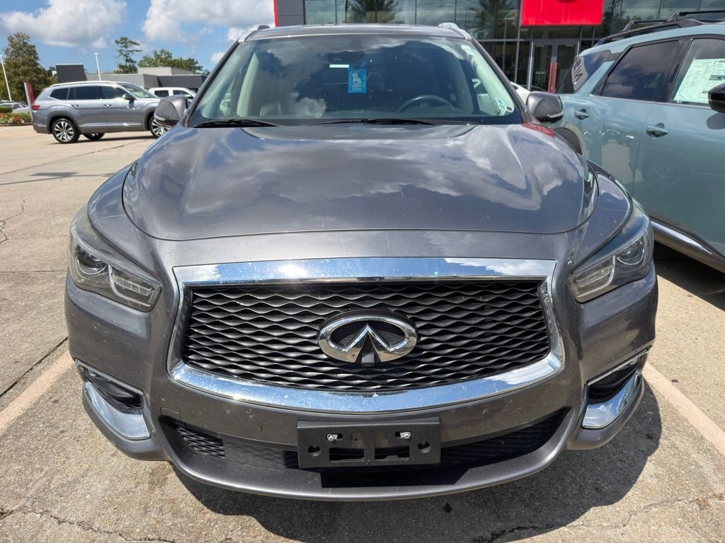 Used 2020 Gray INFINITI LUXE image 2