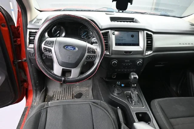 Used 2019 Red Ford XLT image 22