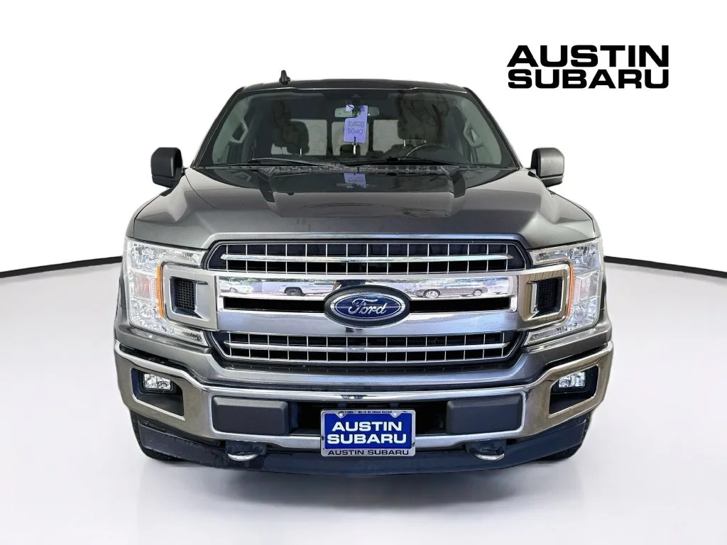 Used 2019 Gray Ford XLT image 2