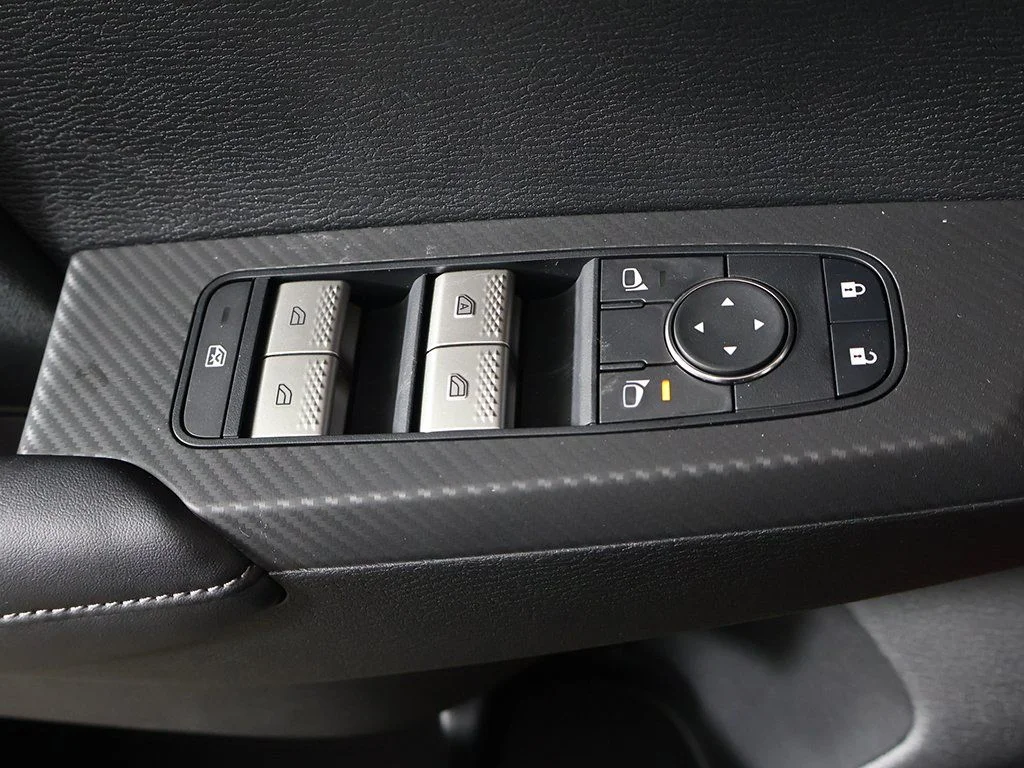 2026 Mitsubishi Outlander ES - Photo 39