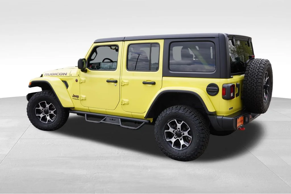 Used 2022 High Velocity Clearcoat Jeep Unlimited Rubicon image 8