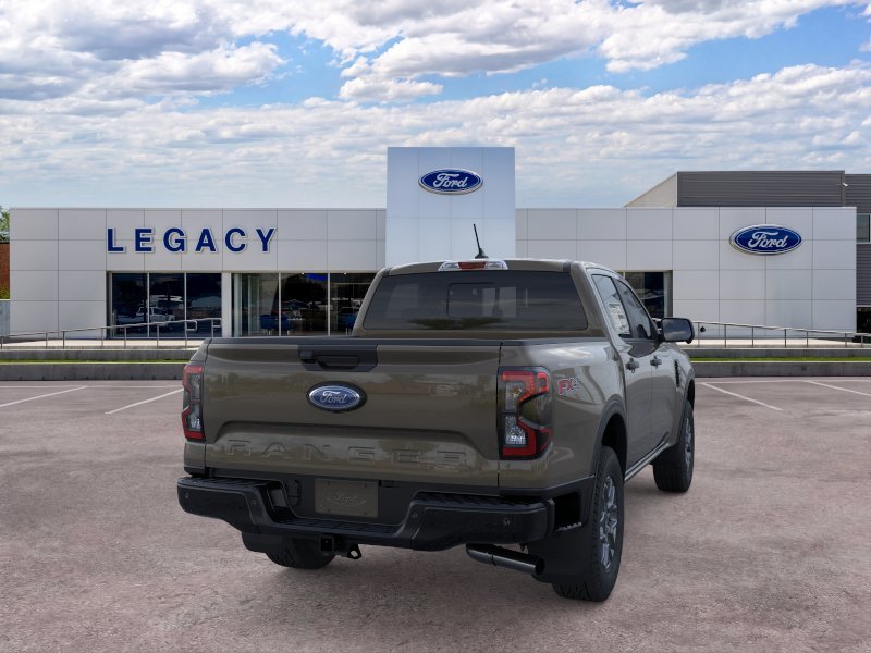 New 2026 Marsh Gray Ford XLT image 8