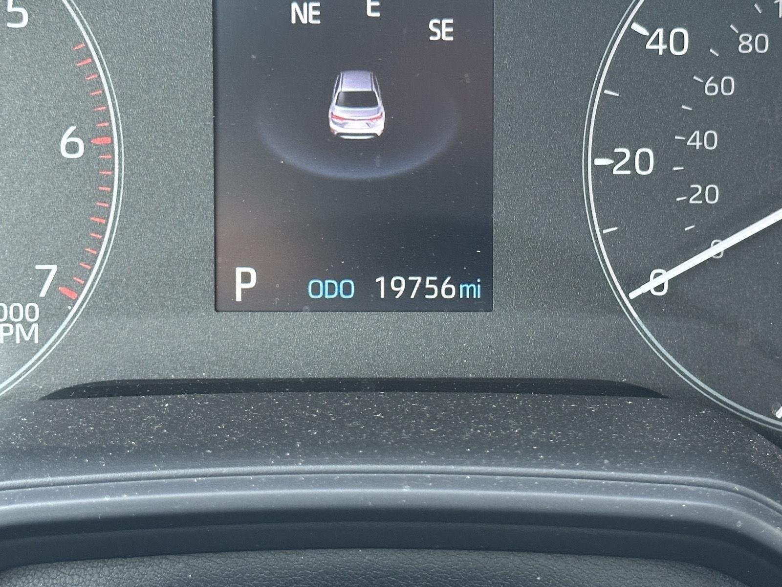 Used 2024 Wind Chill Pearl Toyota Hybrid LE image 14