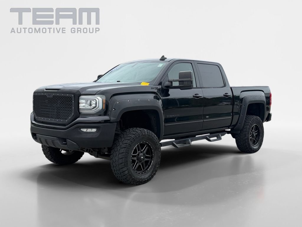 Used 2018 Black GMC SLE image 3