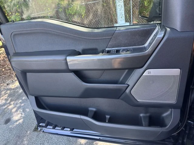 Used 2023 Blue Ford Tremor image 28