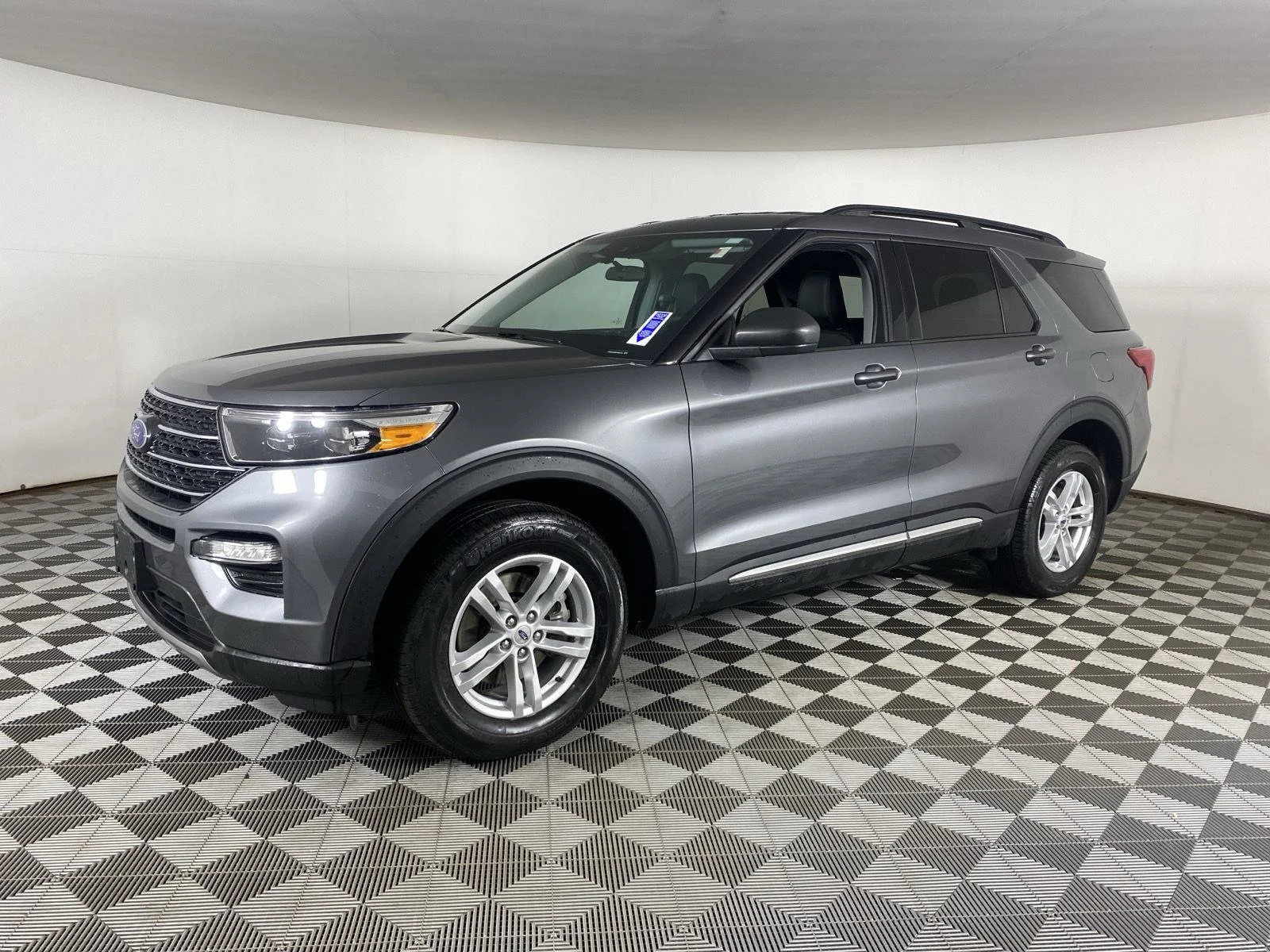 Used 2023 Carbonized Gray Ford XLT image 6