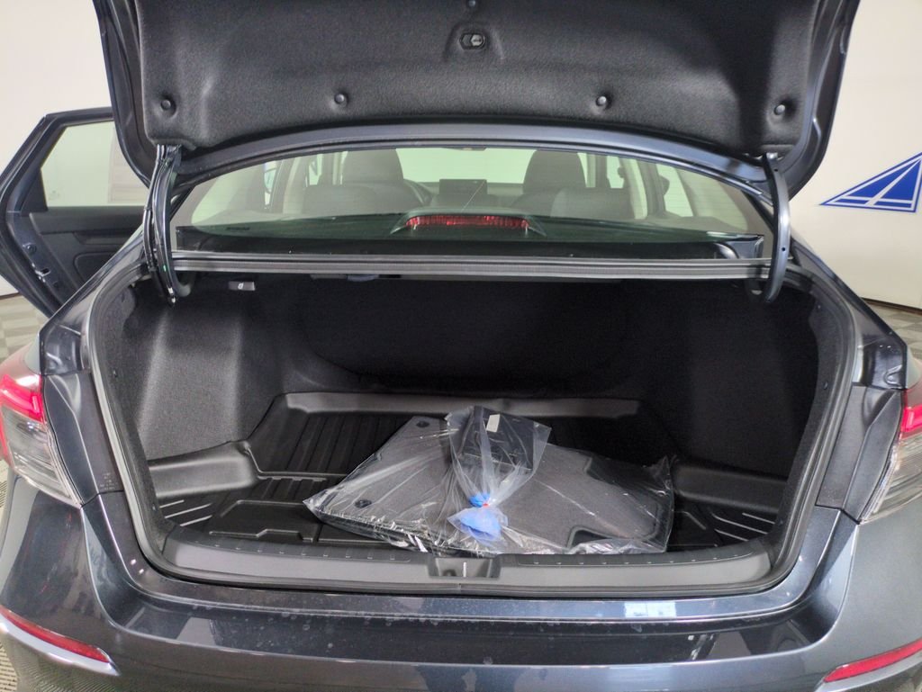 New 2026 Meteorite Gray Metallic Honda LX image 21