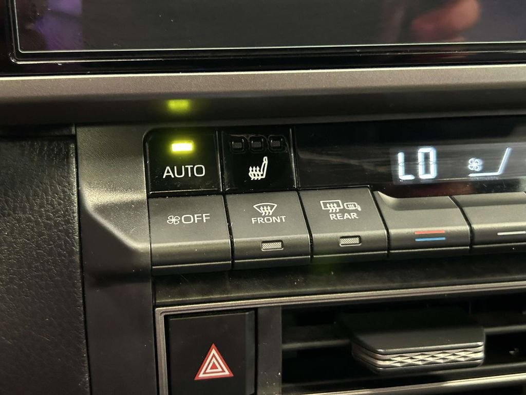 Certified Used 2025  Toyota SE image 24