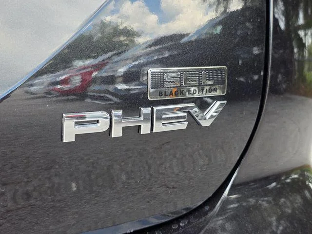 2025 Mitsubishi Outlander Plug-in Hybrid SEL Black Edition - Photo 8