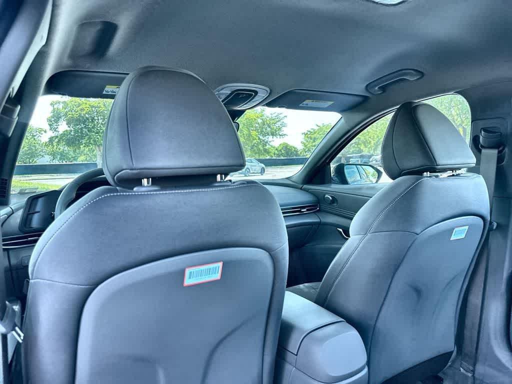 2026 Hyundai Elantra SEL Sport - Photo 23