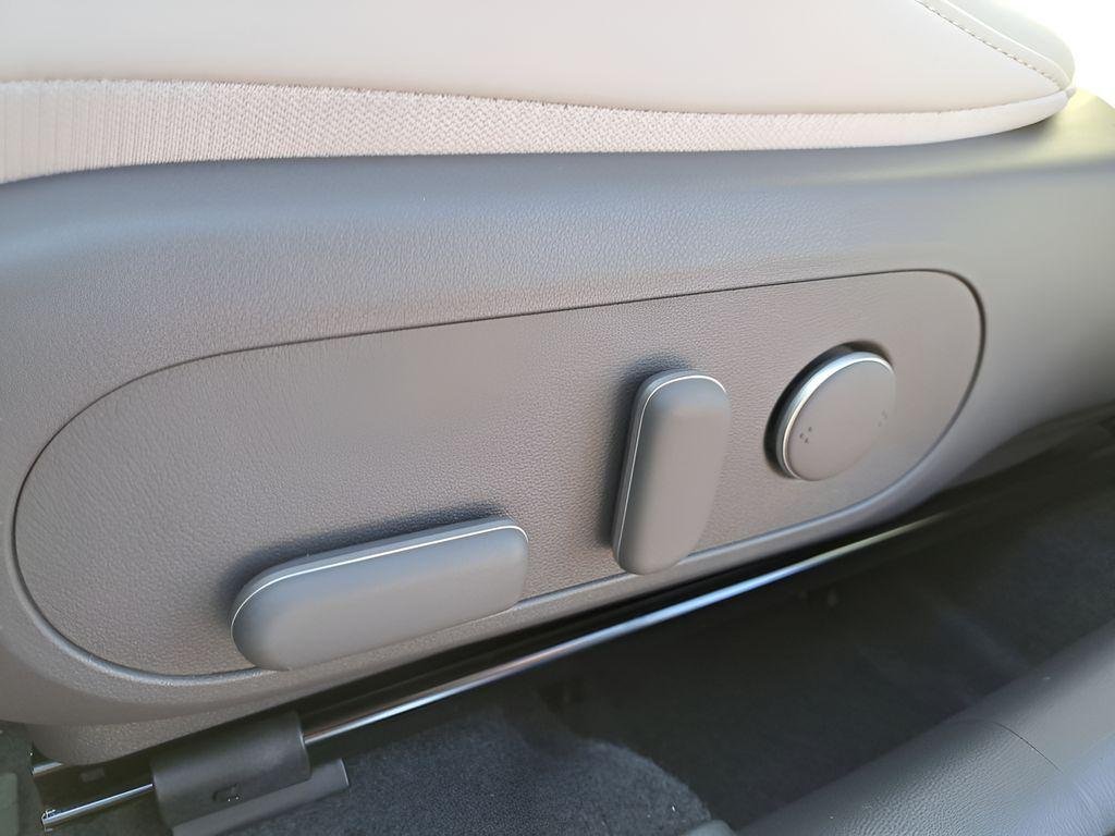 New 2026 Gray Hyundai SEL Premium AWD image 15