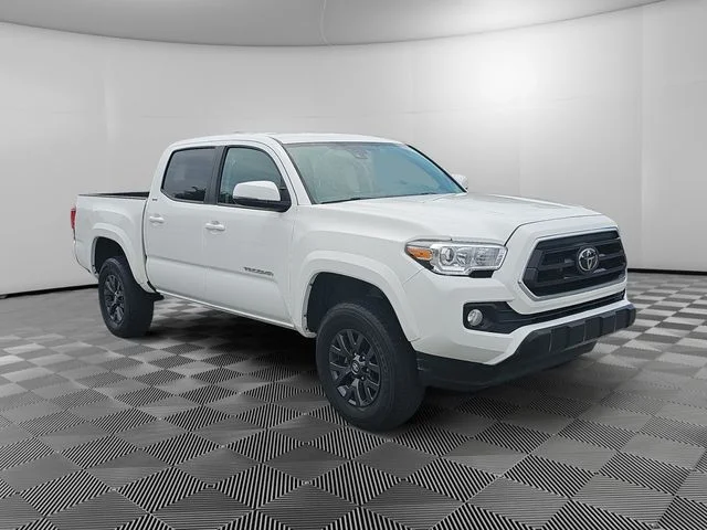 Used 2023 White Toyota SR5 image 6