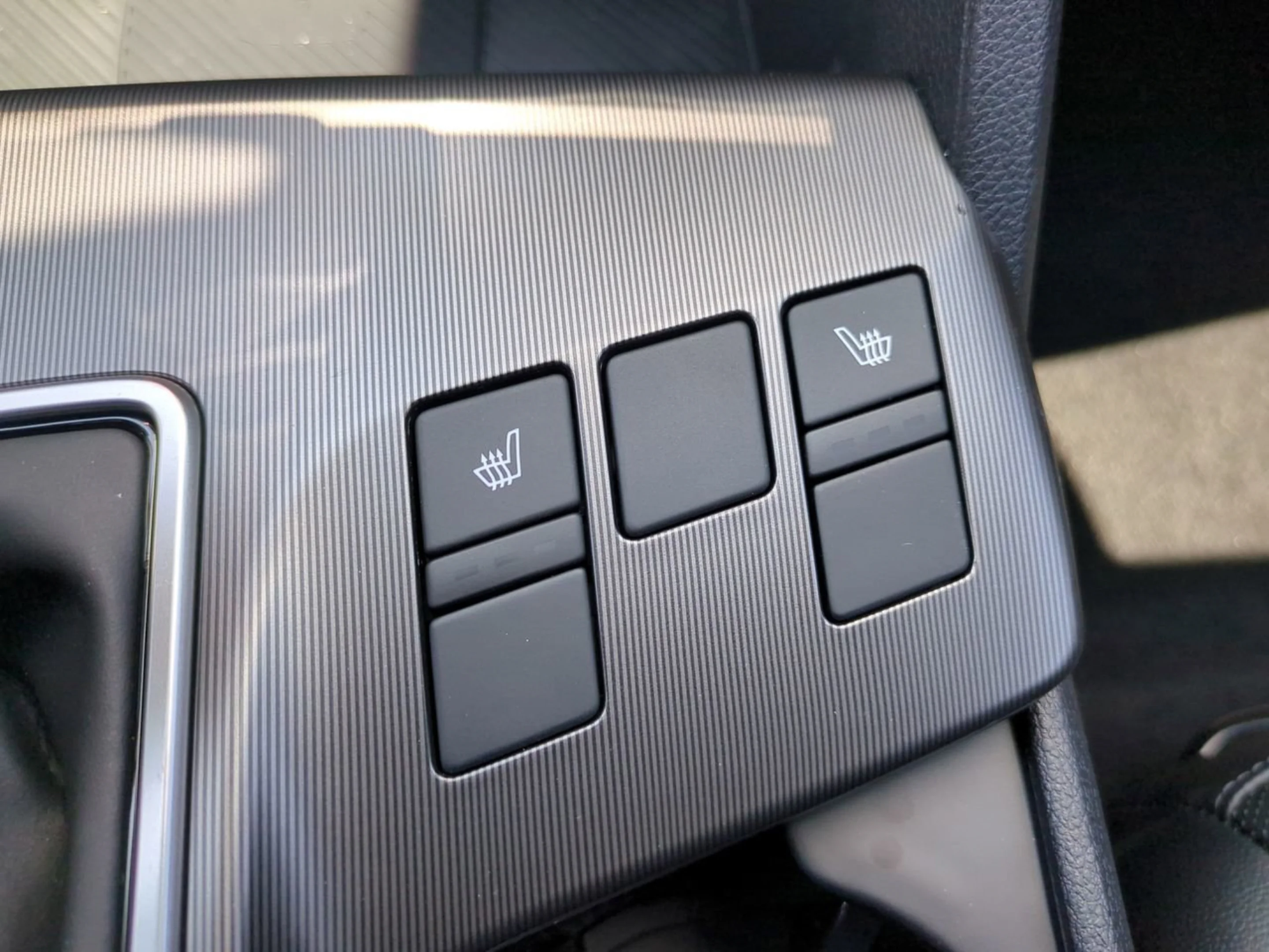 2026 Kia Sportage EX - Photo 34
