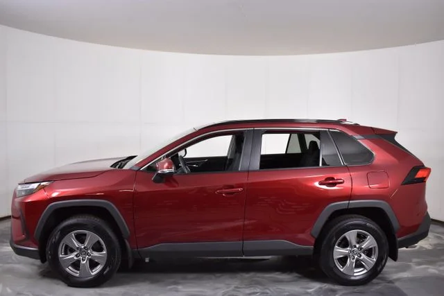 Used 2024 Red Toyota XLE image 5