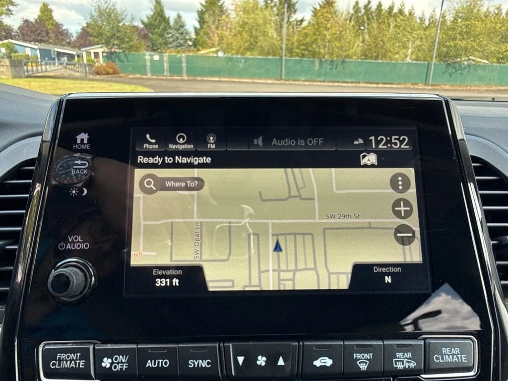 Used 2018 Forest Mist Metallic Honda Elite image 15