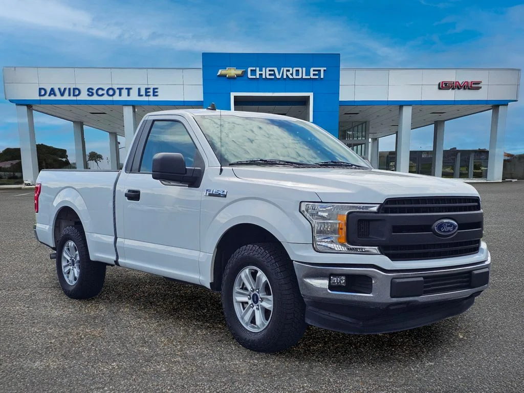 Used 2020 White Ford XL image 5