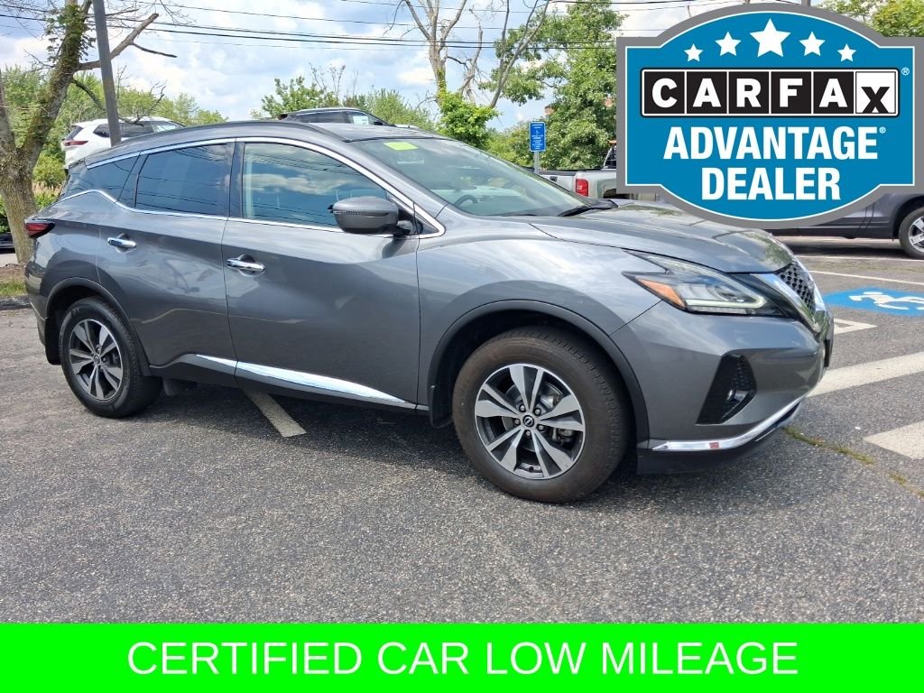 Used 2024 Gray Nissan SV image 3
